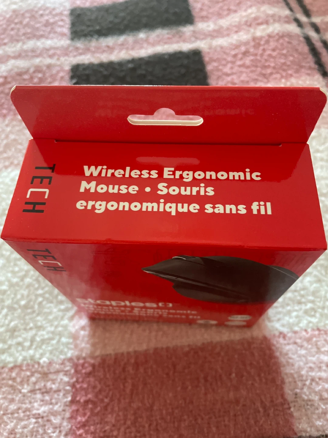 New Staples Wireless Ergonomic Mouse - Black - photo 3