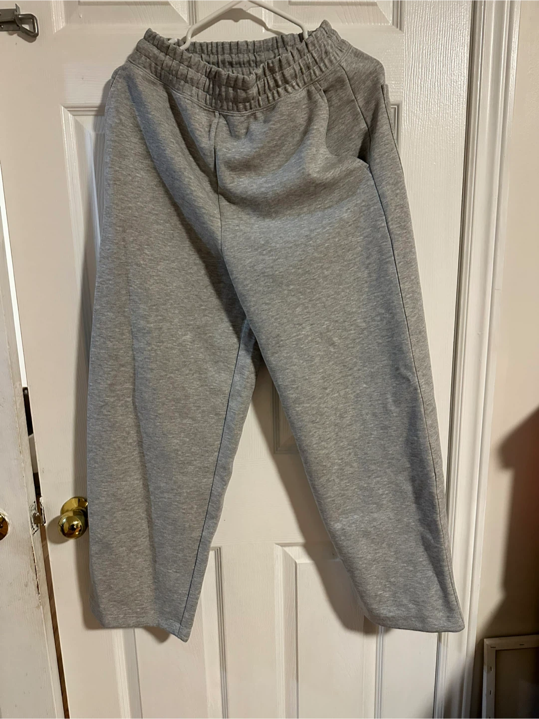 New Uniqlo Men’s Loose Sweats