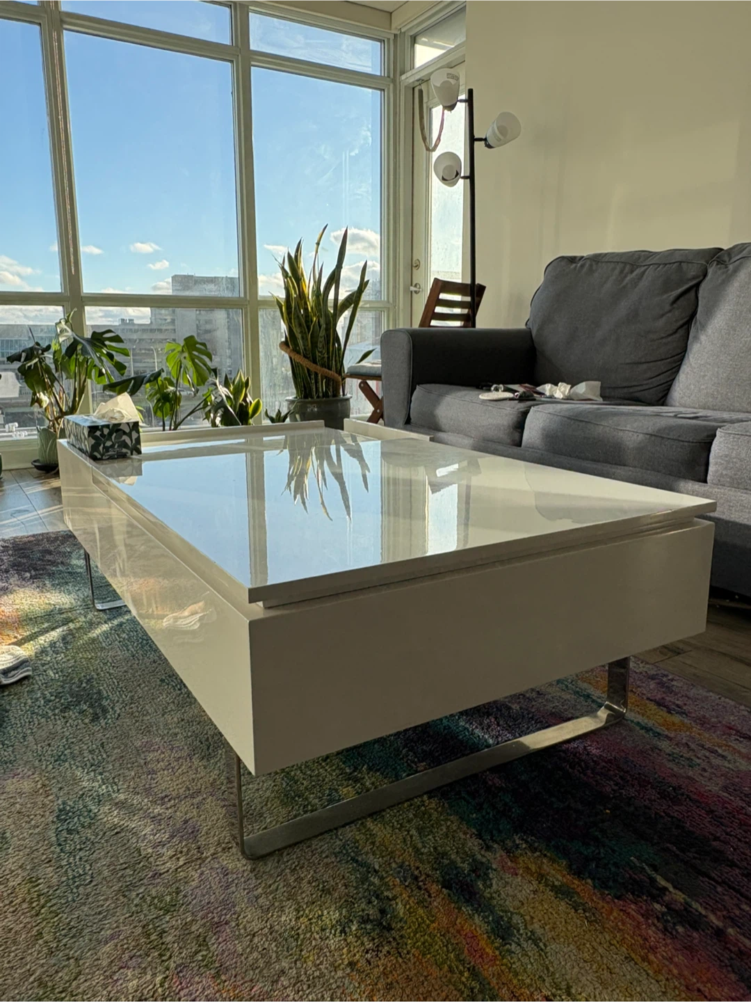 White Lift Top Coffee Table - photo 2