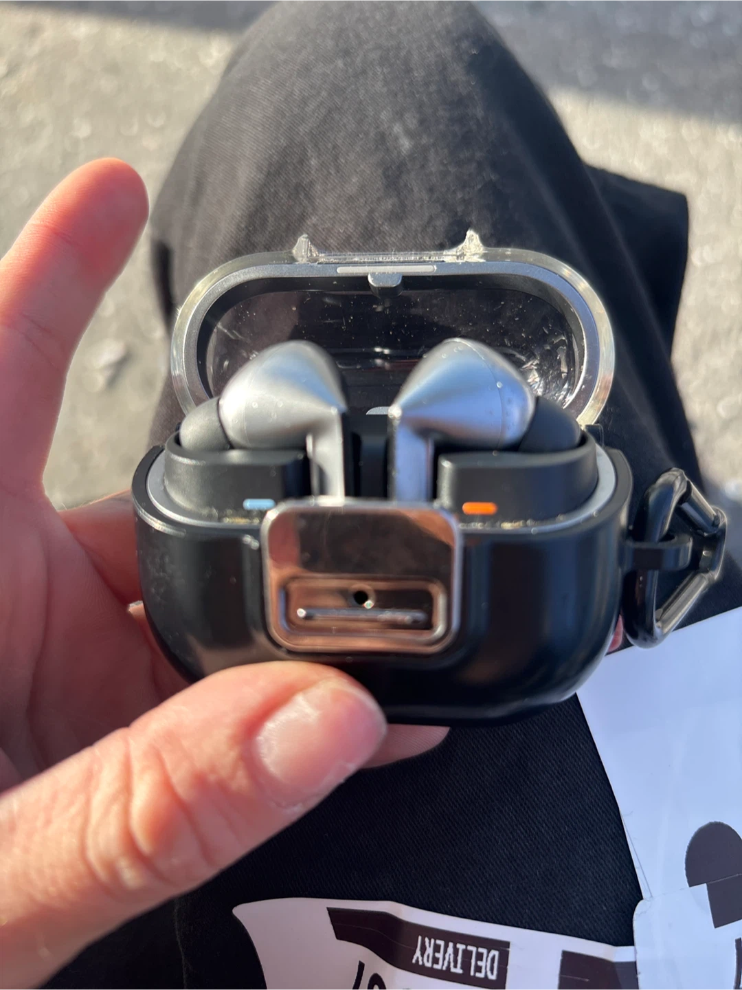Samsung headphones - photo 2