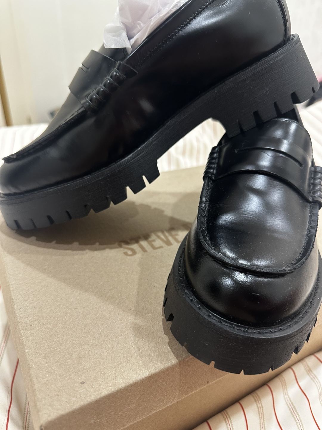 Steve Madden Langsten Black Loafers - Size 9.5 - photo 3
