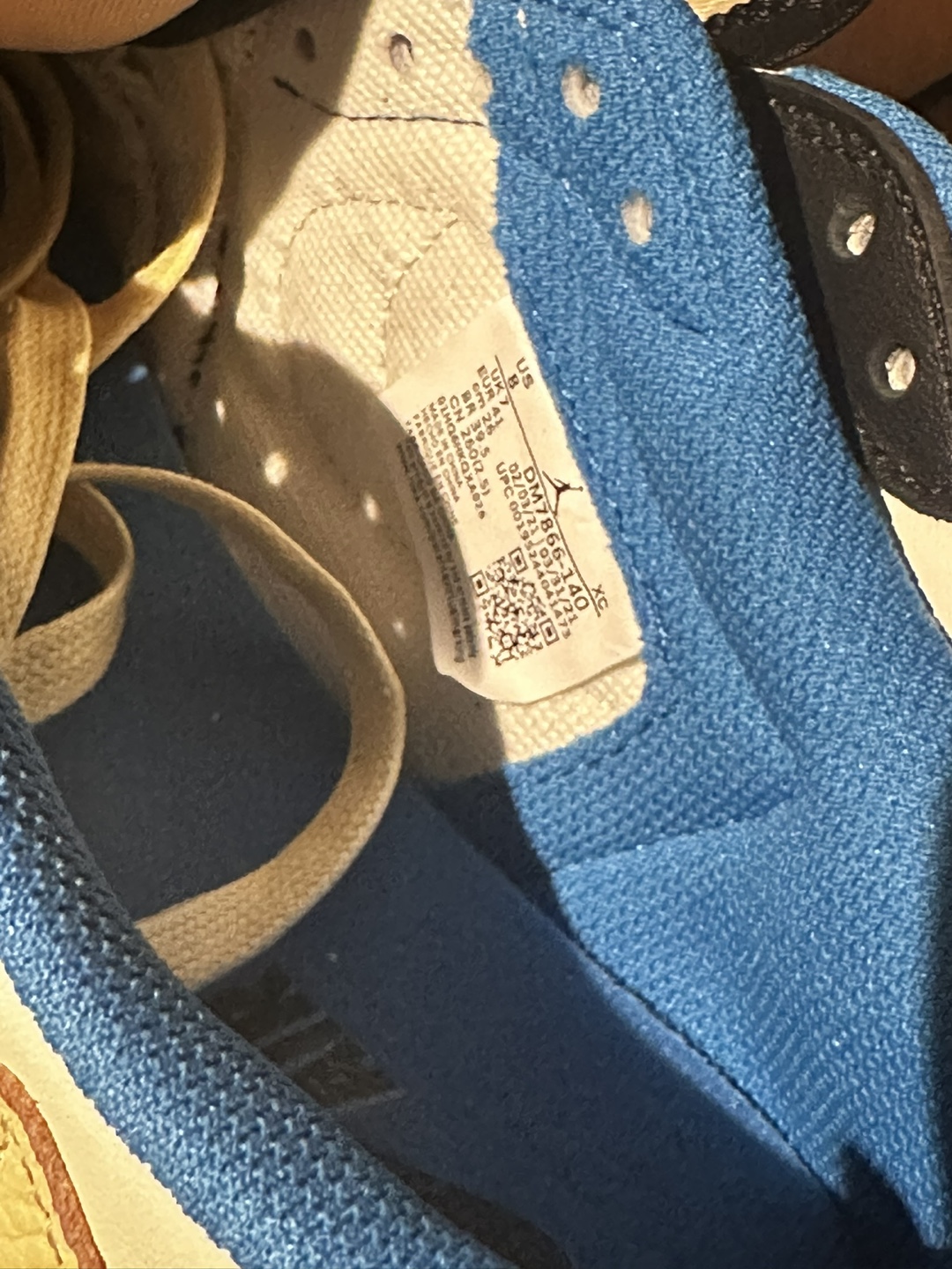 Air Jordan 1  - Size 8 - photo 3