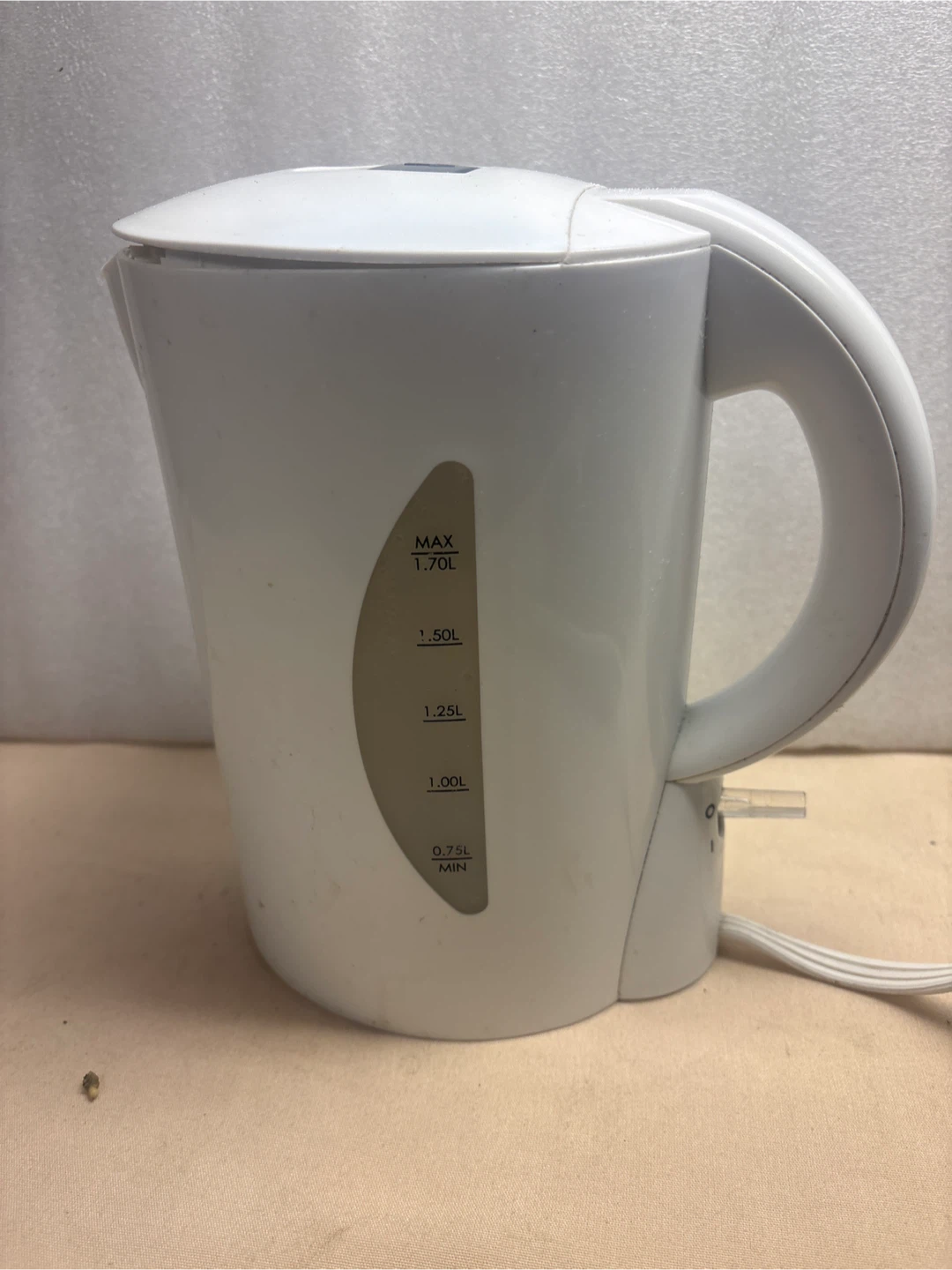 Everyday Essentials Electric Kettle