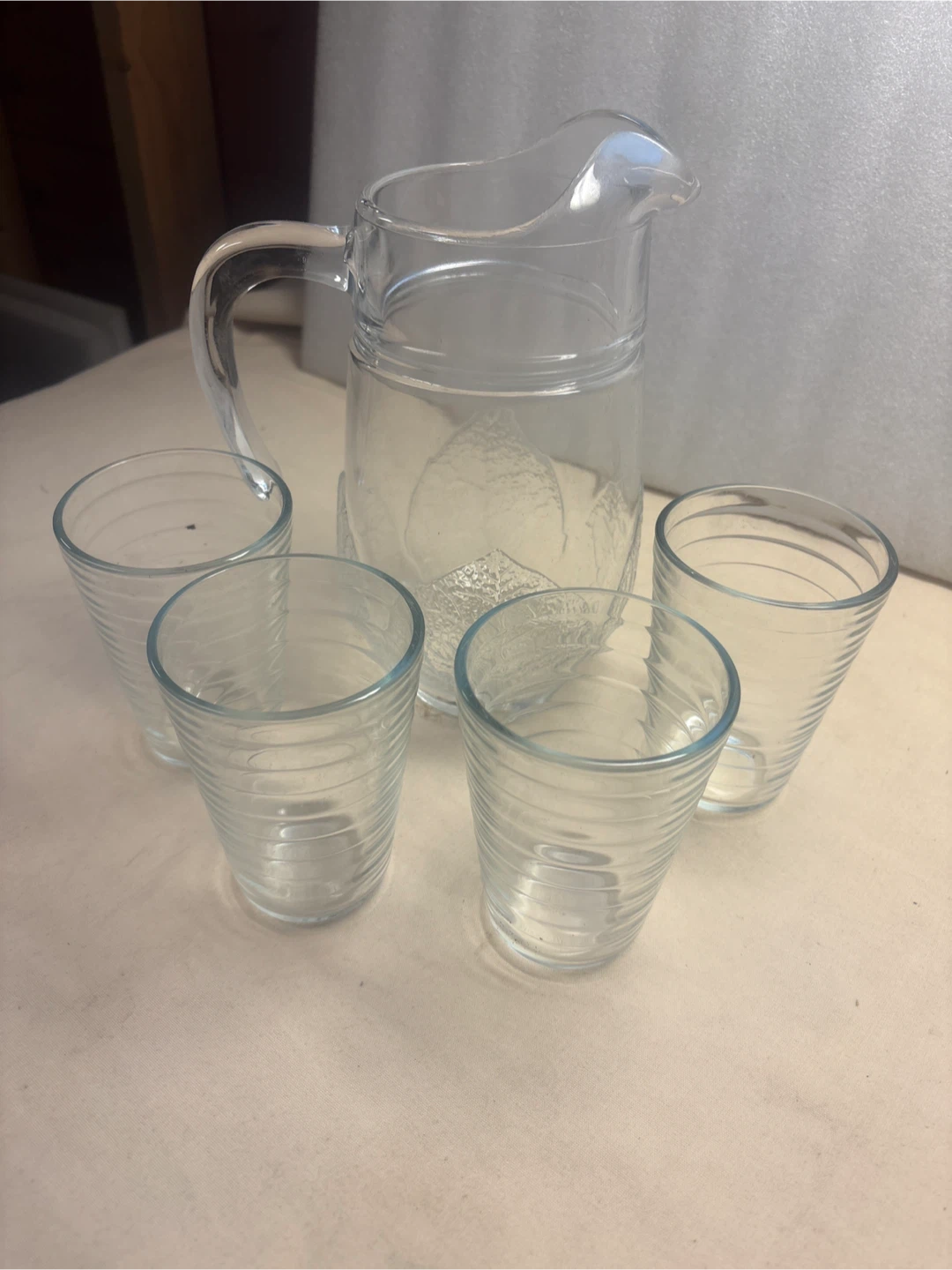 Glass Pitcher with 4 Ribbed Glasses