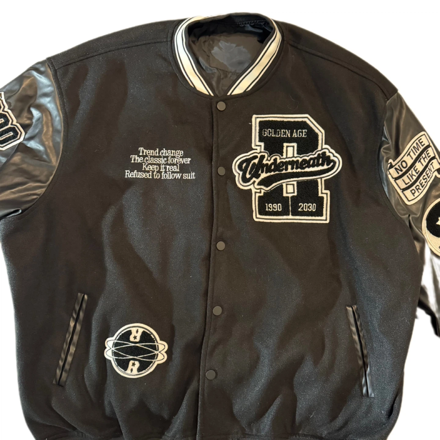 Black Oversized Varsity Jacket – Tag 6XL , Used - photo 2