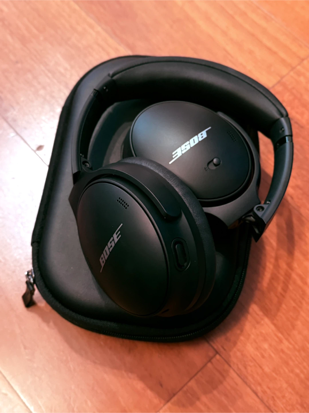 Bose QuietComfort 45 Headphones - Black - photo 3