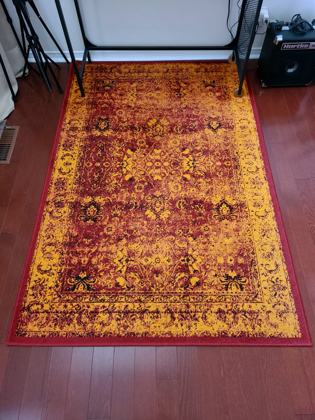 Vintage Inspired Area Rug 4x6