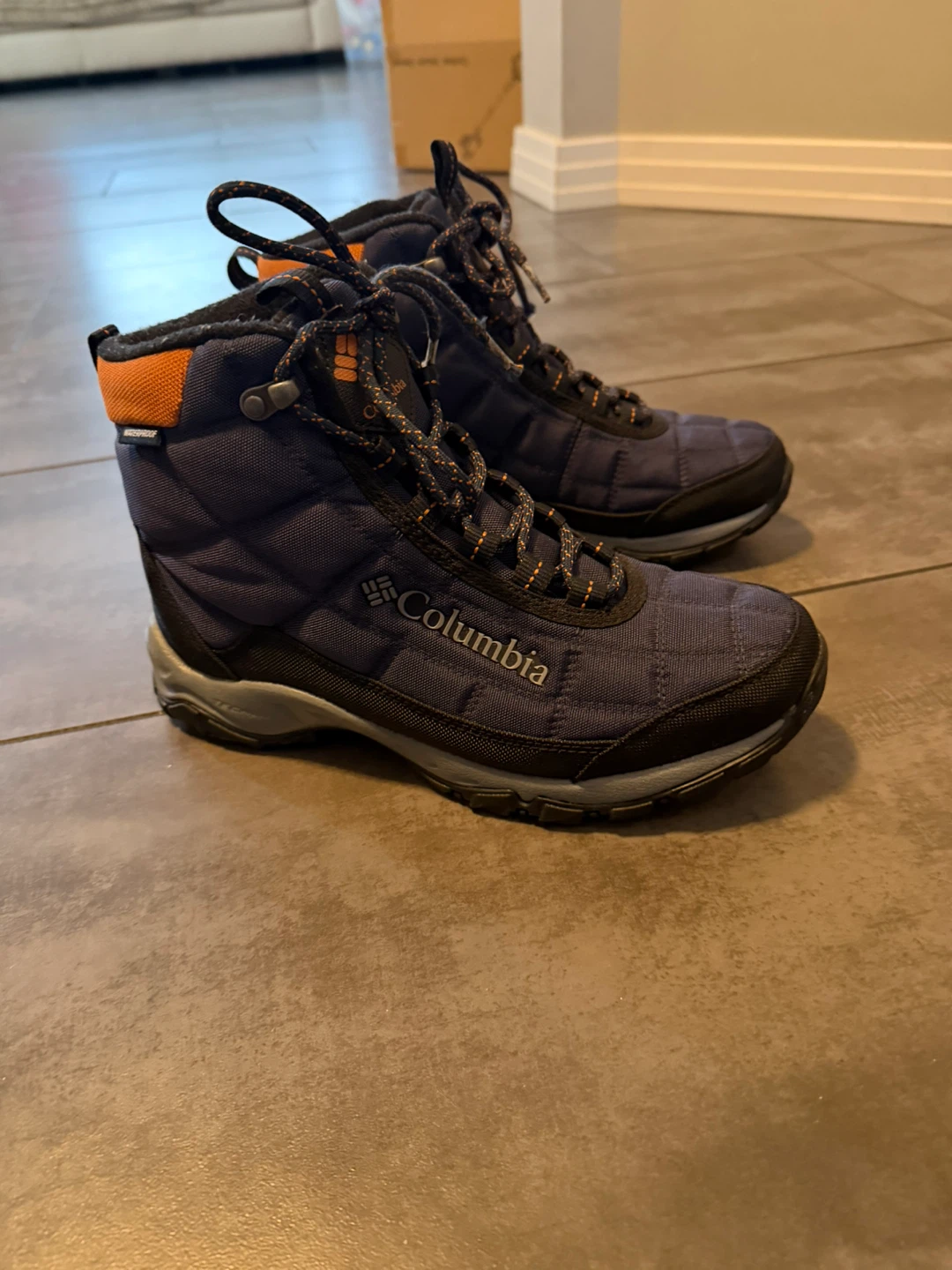 Columbia Youth's Winter Boots - Size 7 - photo 2