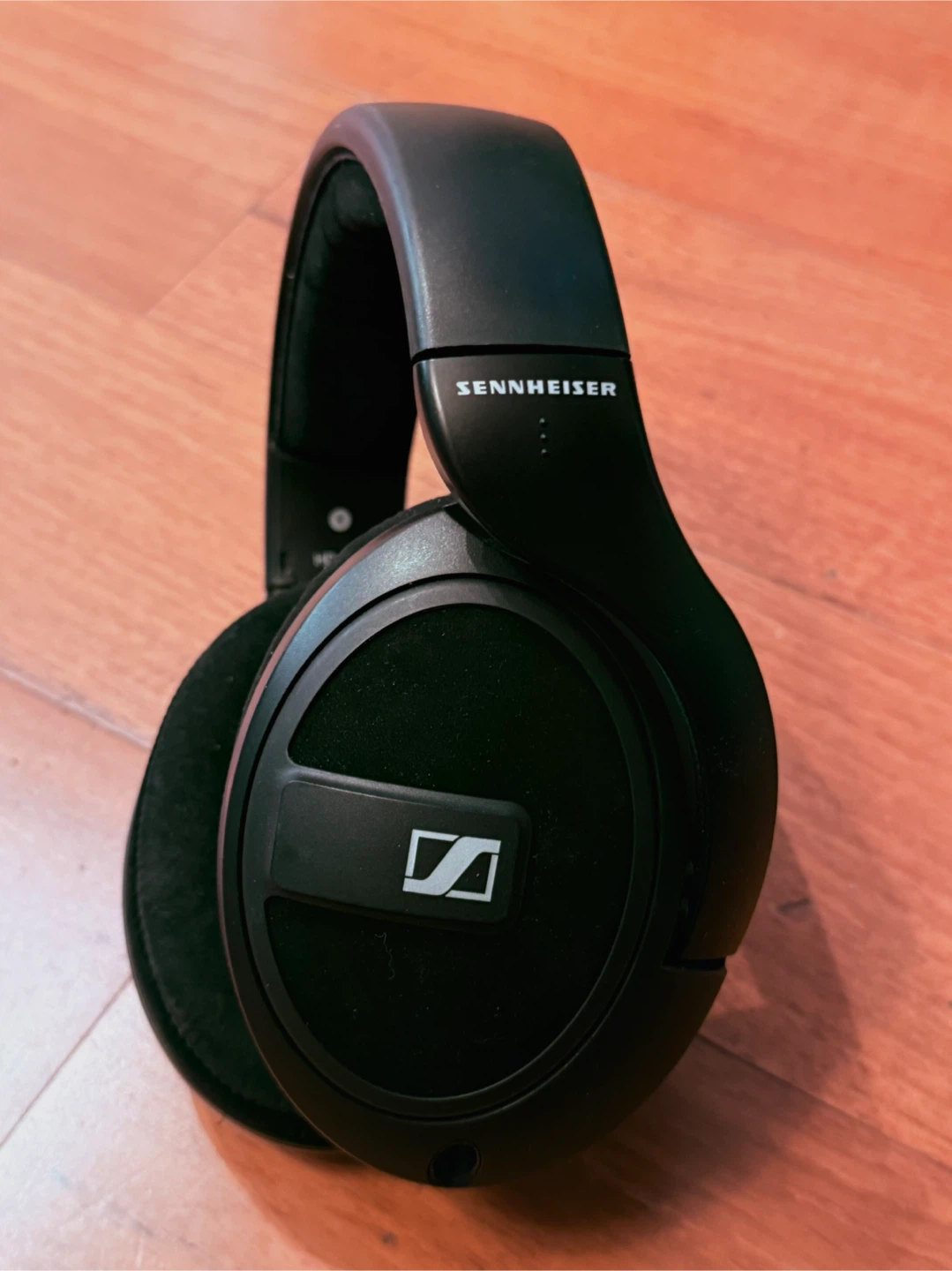 Sennheiser HD 569 Pro Studio Headphone - New with original box - photo 4