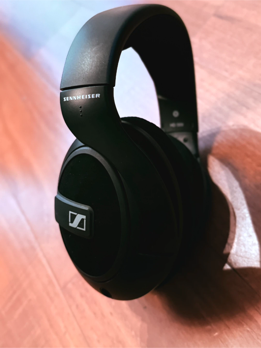 Sennheiser HD 569 Pro Studio Headphone - New with original box - photo 2