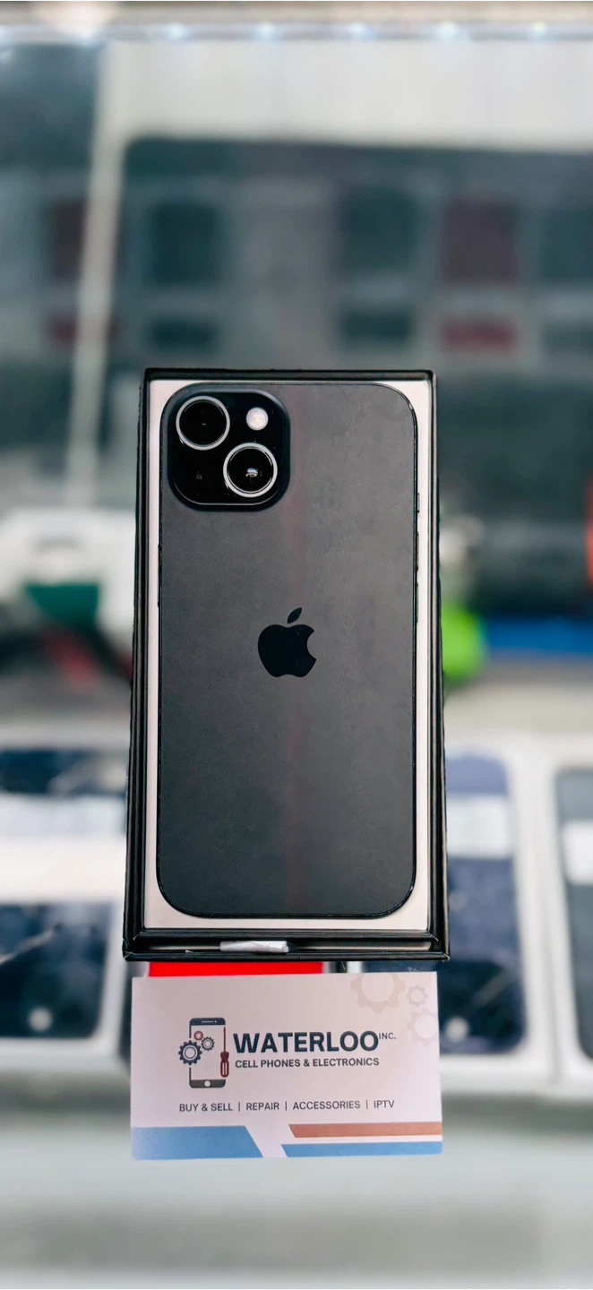 iPhone 15 128gb (Store Warranty)