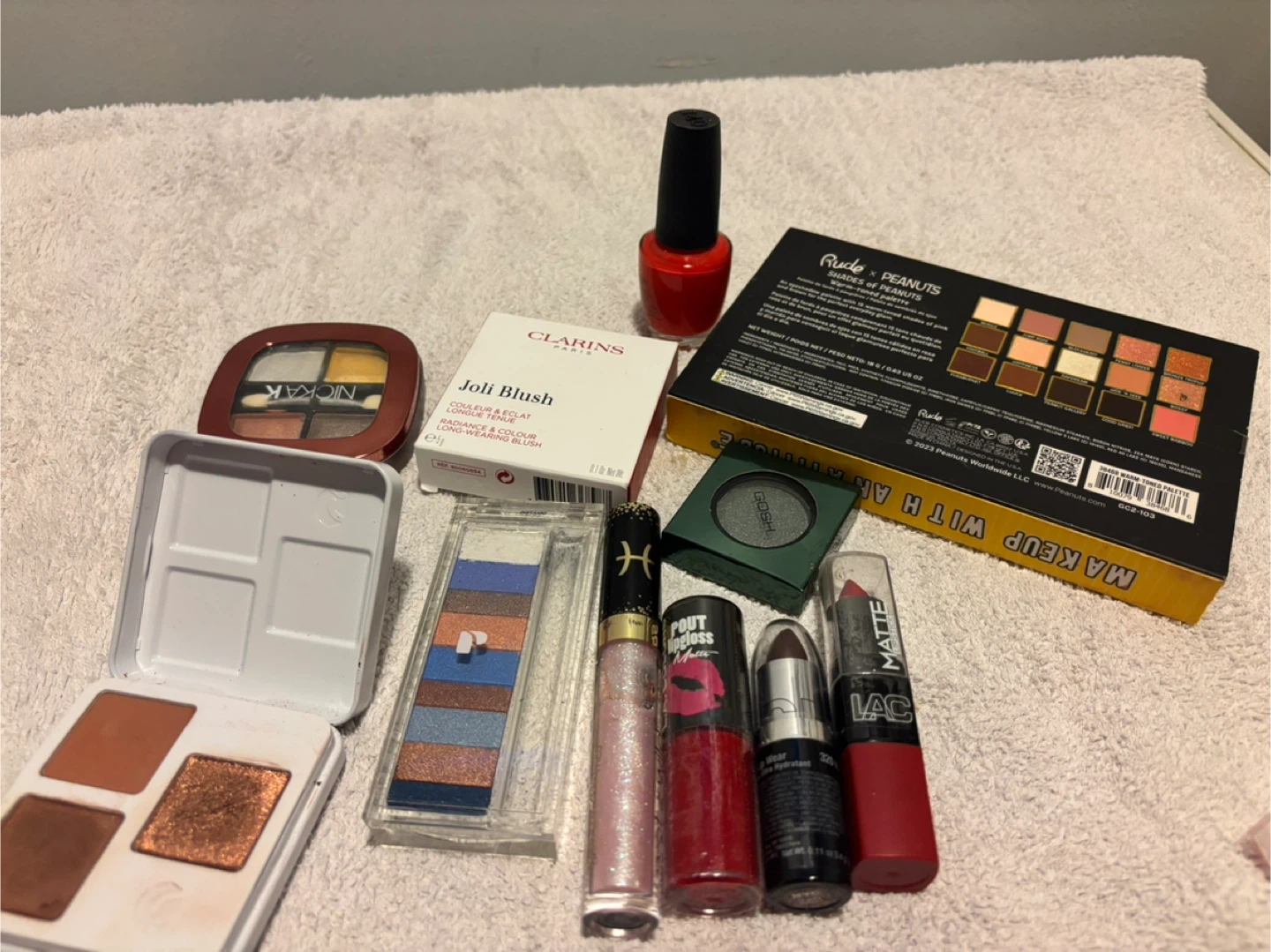 Cosmetics/Make up bundle $15 - photo 2