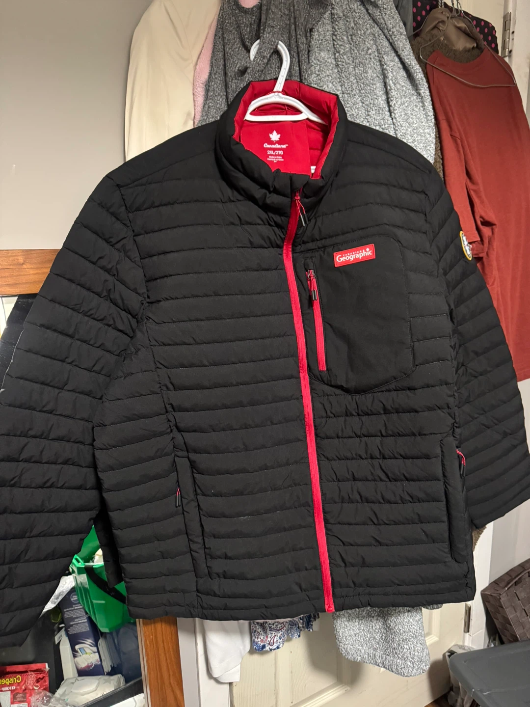 Geographic Black Puffer Jacket 2XL/2TG