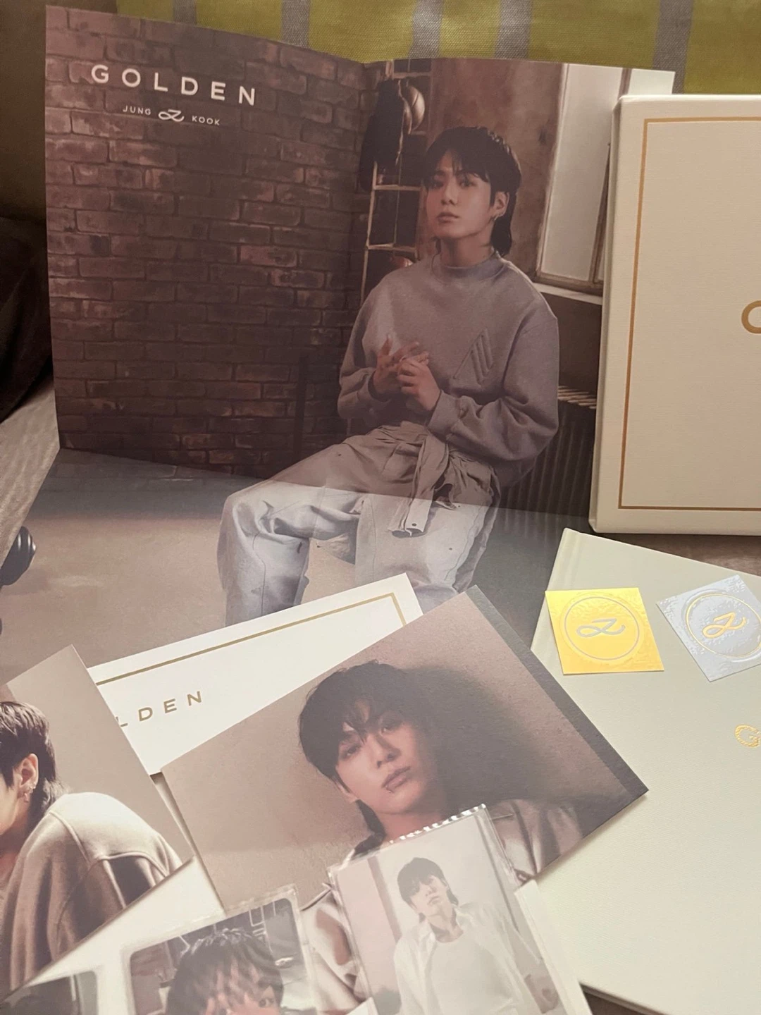 Jungkook (BTS) - Golden Album - photo 4