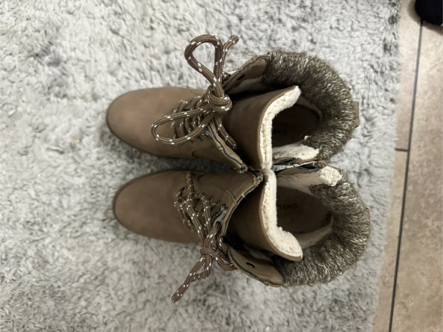 Chelsee Brown Ankle Boots size 7US - photo 3