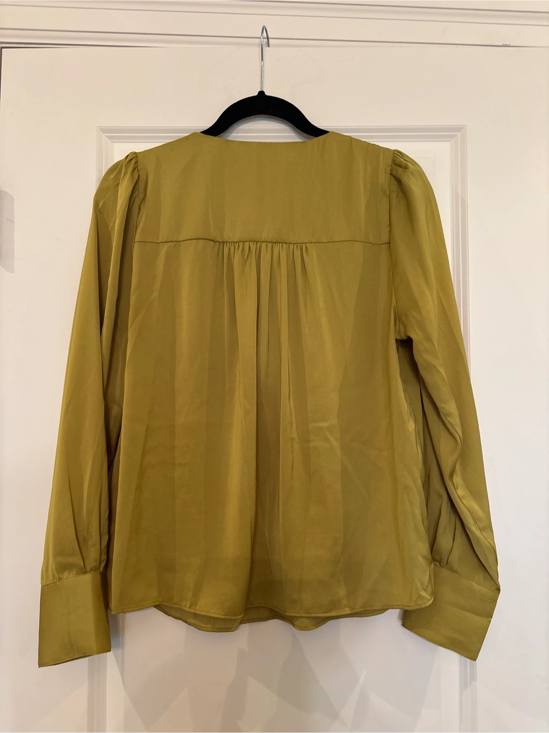 Banana Republic Blouse - Size M - photo 3