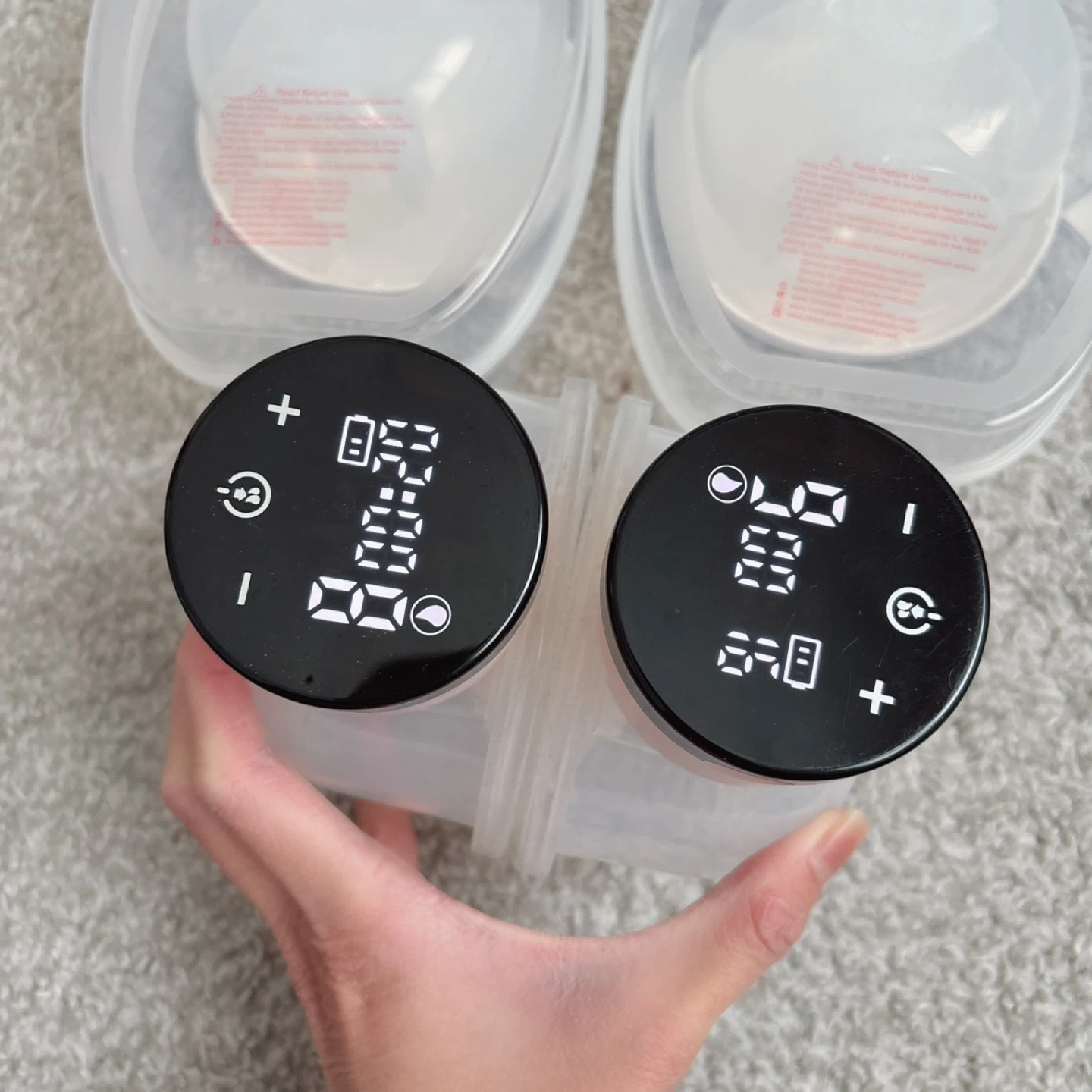 BellaBaby Wearable Double Breast Pump Set + baby bottles lots - photo 3