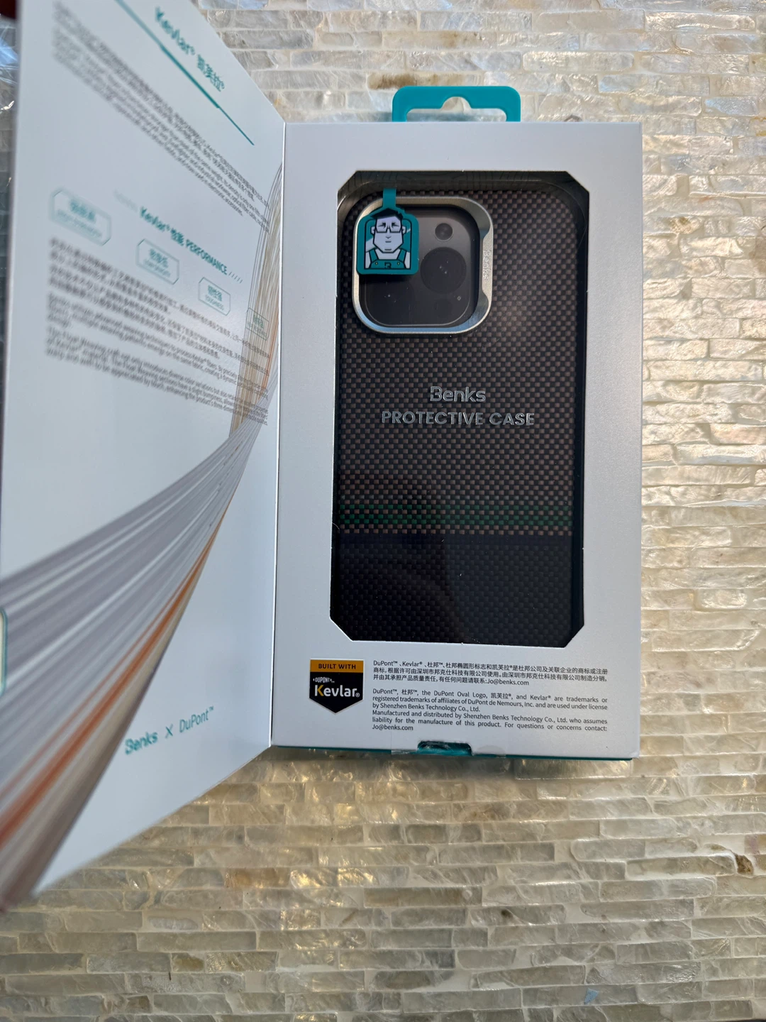 Benks iPhone 16 Pro Case with Kevlar - photo 2