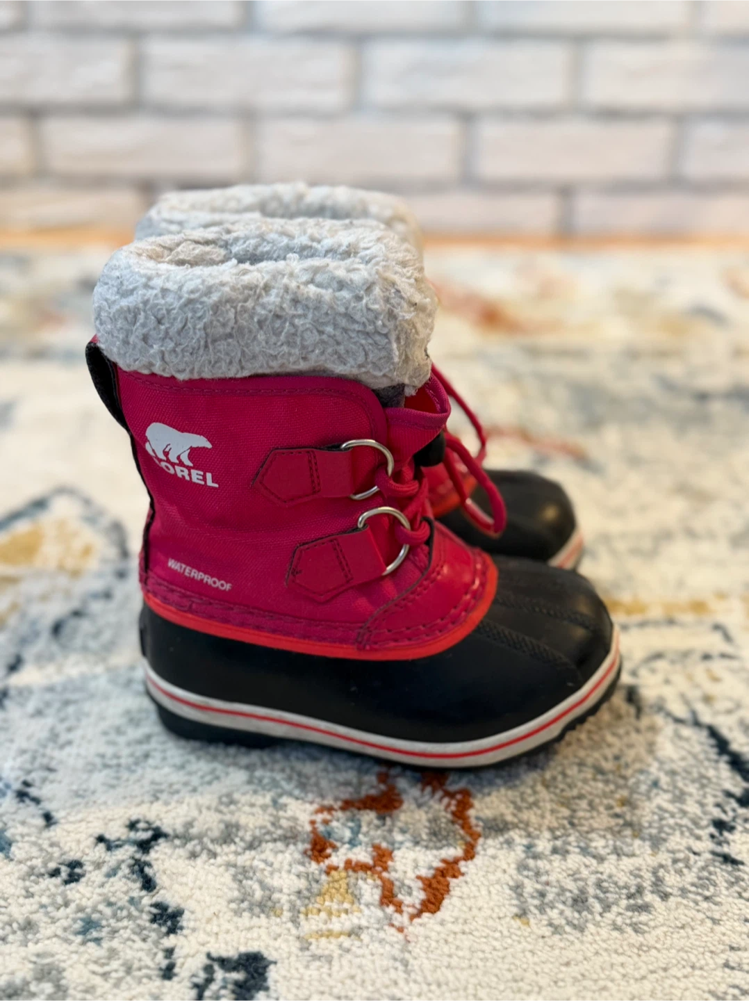Sorel Pink Winter Boots - Size 8