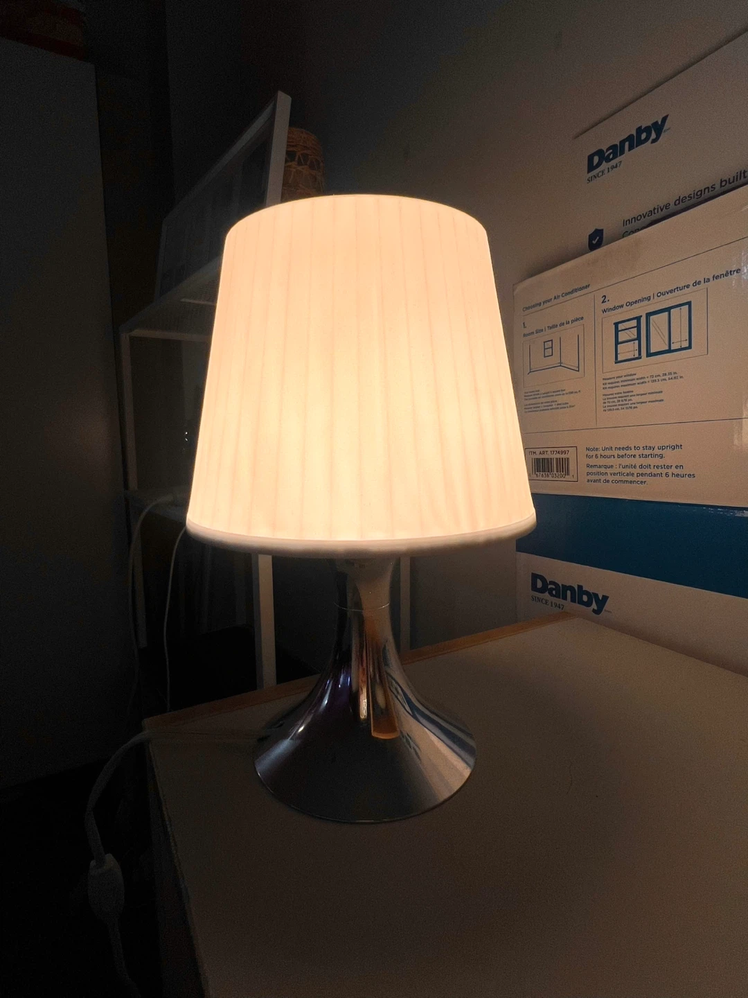 Table Lamp - photo 2