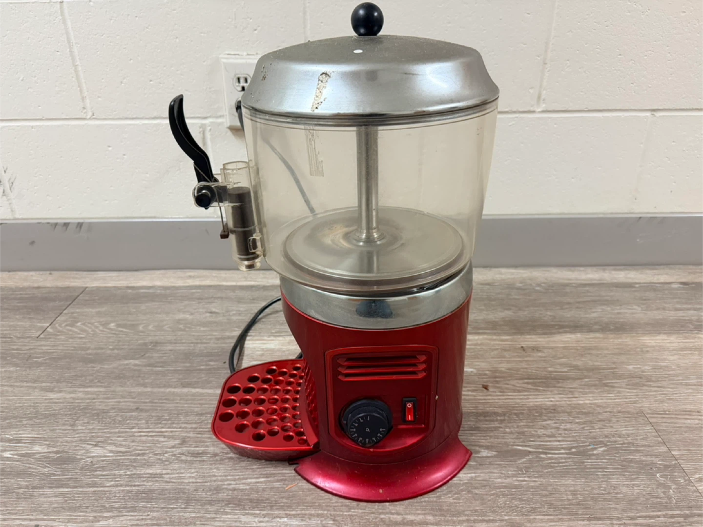 Hot Chocolate Dispenser - photo 2