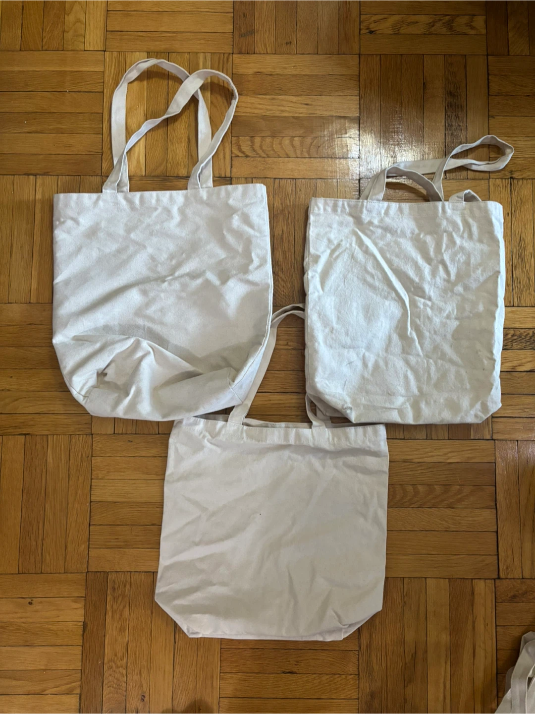 3 Vogue Fall Fashion Tote Bags - photo 2