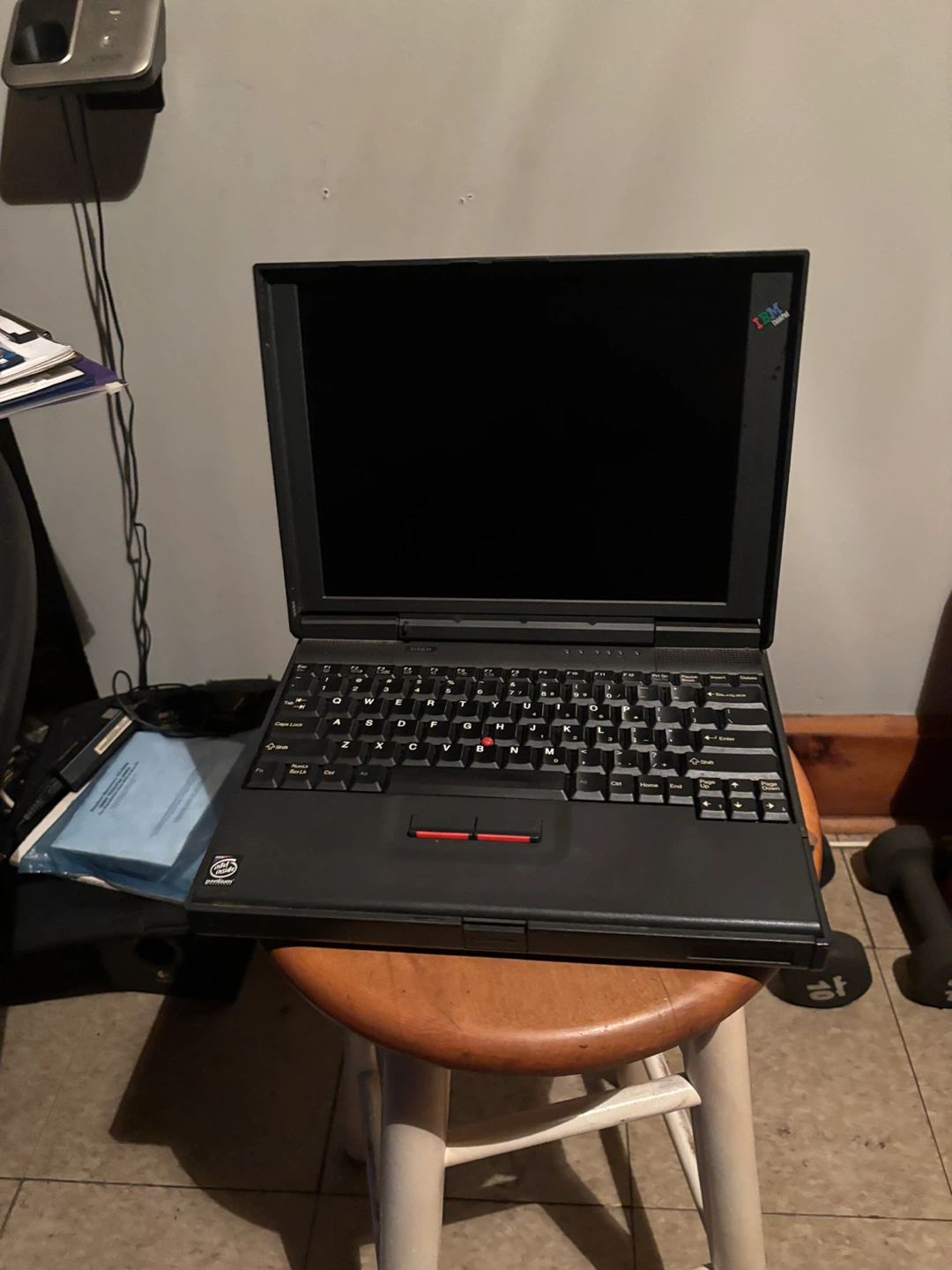 IBM ThinkPad 310E/310ED Laptop - photo 4
