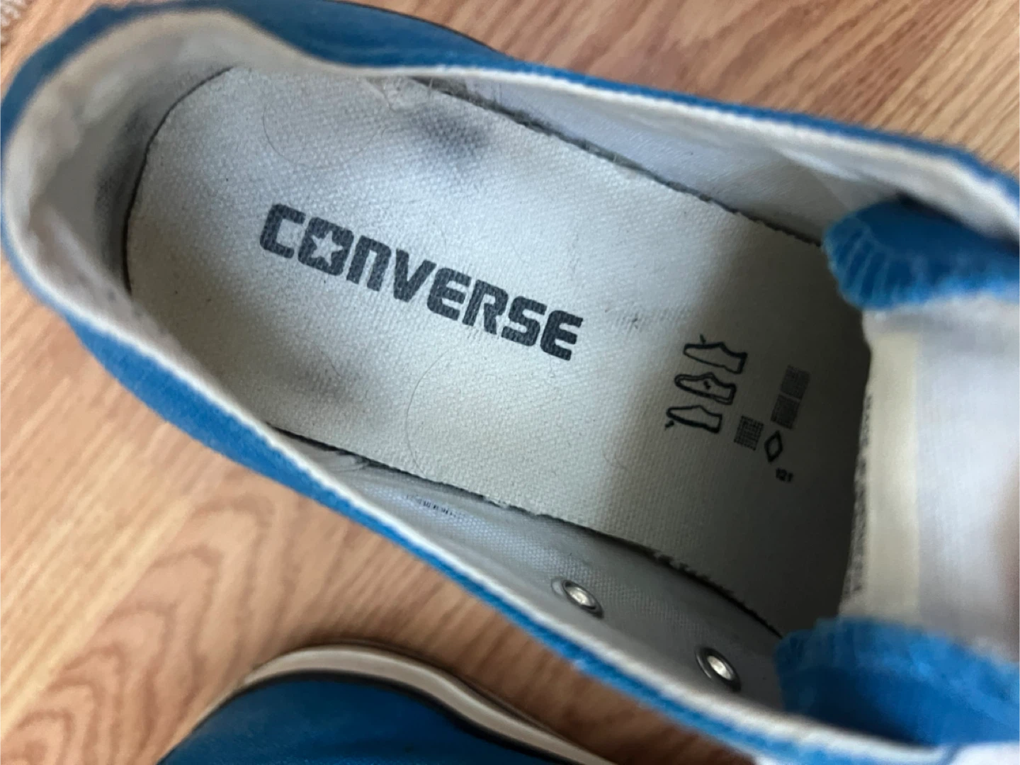 Converse Chuck Taylor All Star Blue Sneakers - Size 6 - photo 2