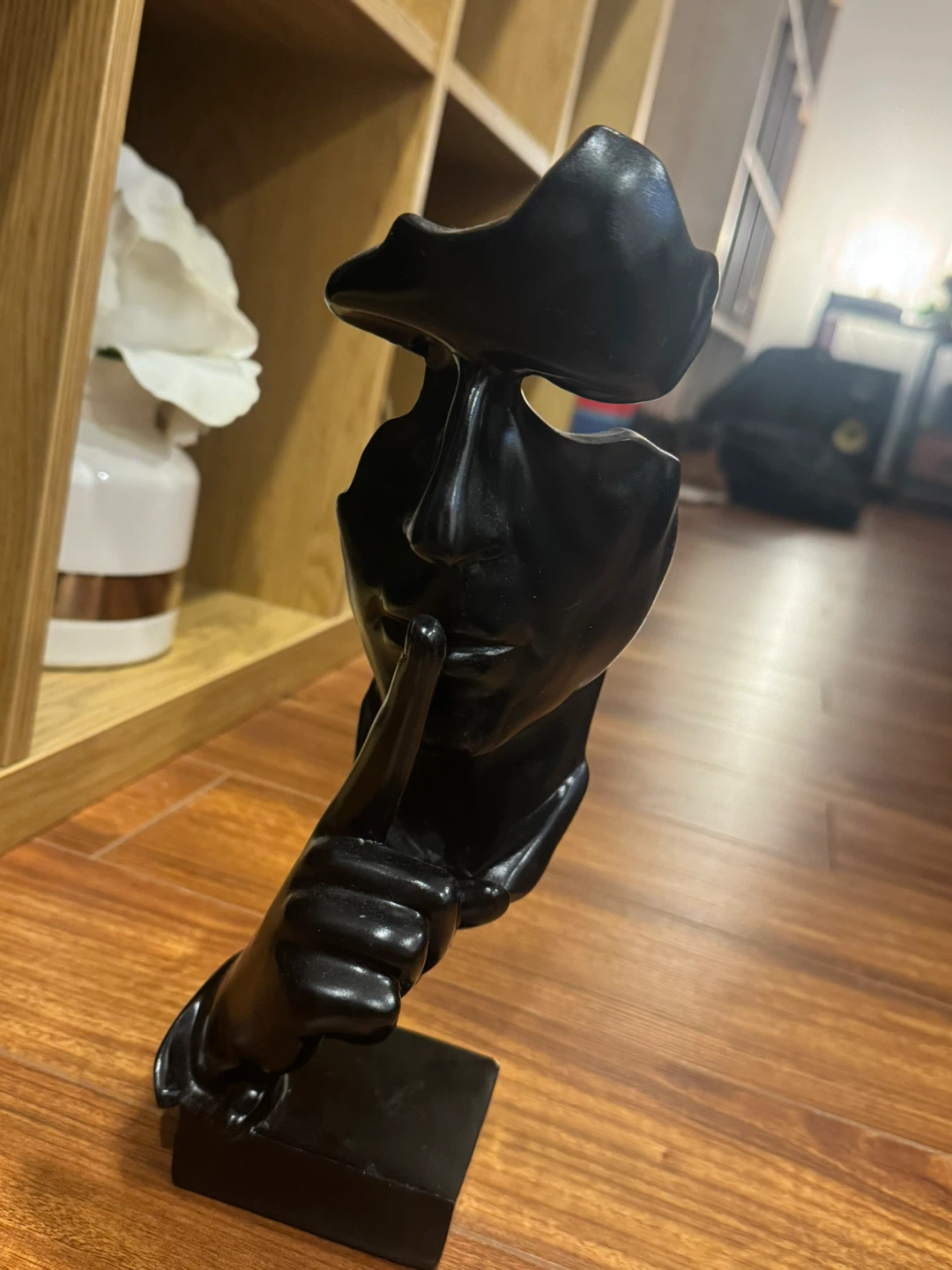 Black "The Silent Man" Statue - photo 3