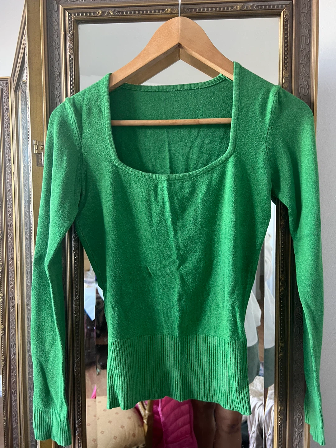 Green Square Neck Long Sleeve Top