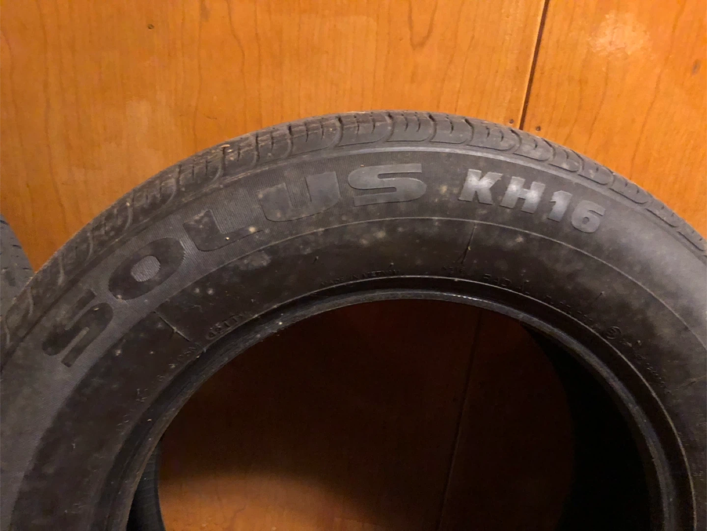OEM Dodge / Chrysler rims with kumho 225/65/17 tires - photo 2