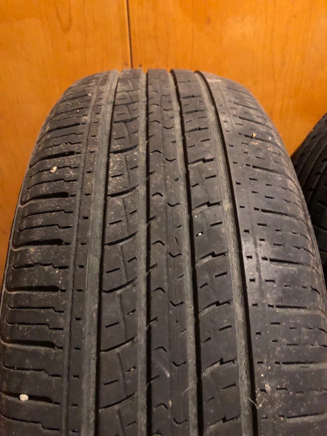 OEM Dodge / Chrysler rims with kumho 225/65/17 tires - photo 3