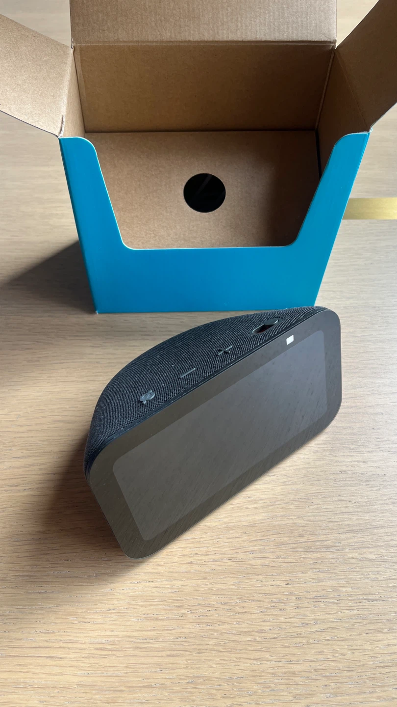Echo Show 5 (3rd Gen) Smart Display - Alexa - photo 2
