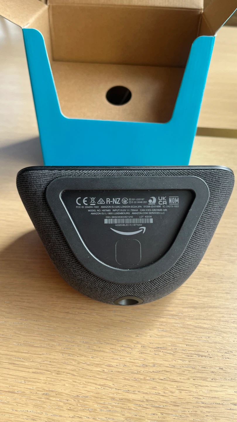 Echo Show 5 (3rd Gen) Smart Display - Alexa - photo 3