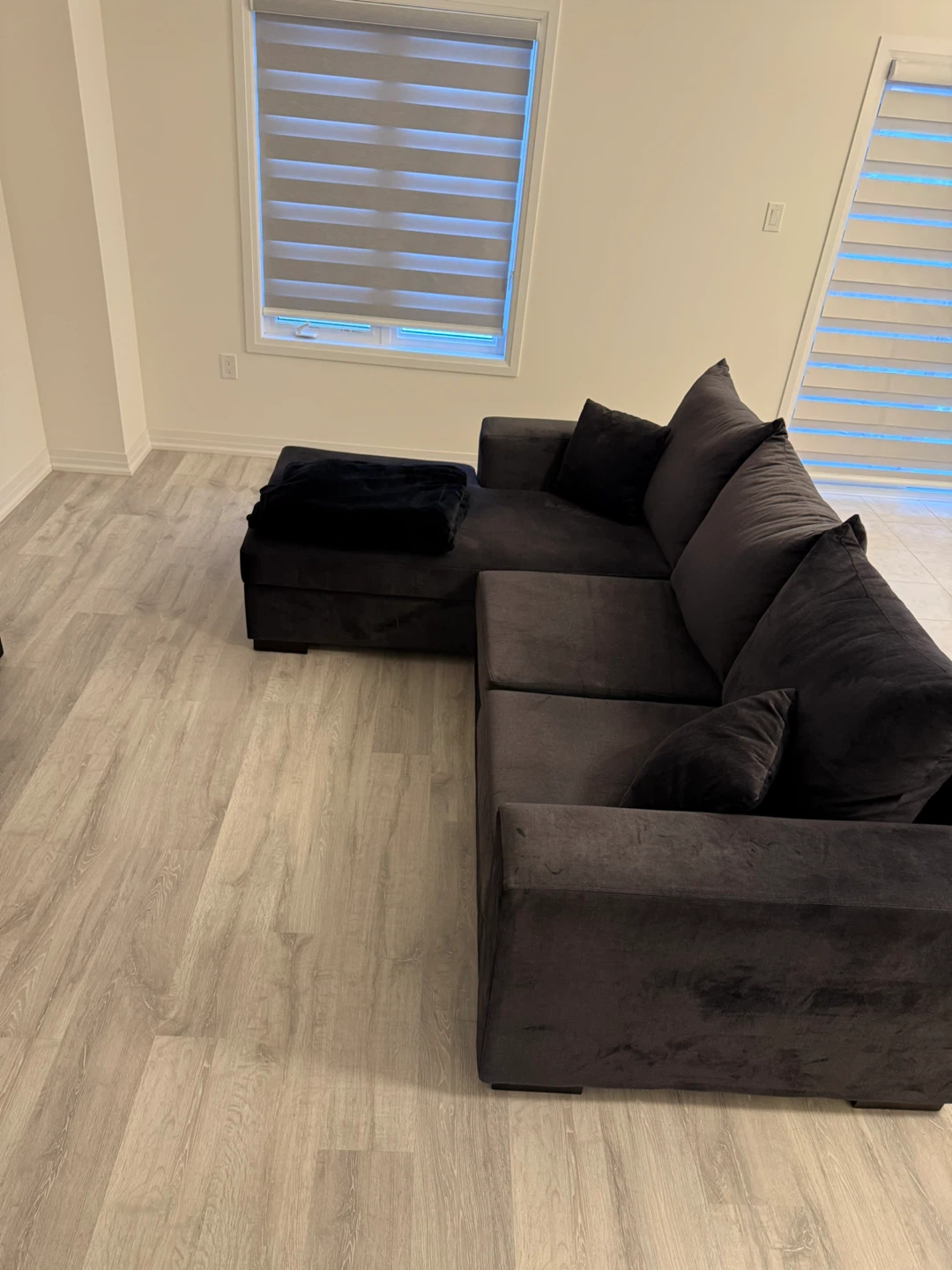 Grey Sectional Sofa with Chaise - photo 2