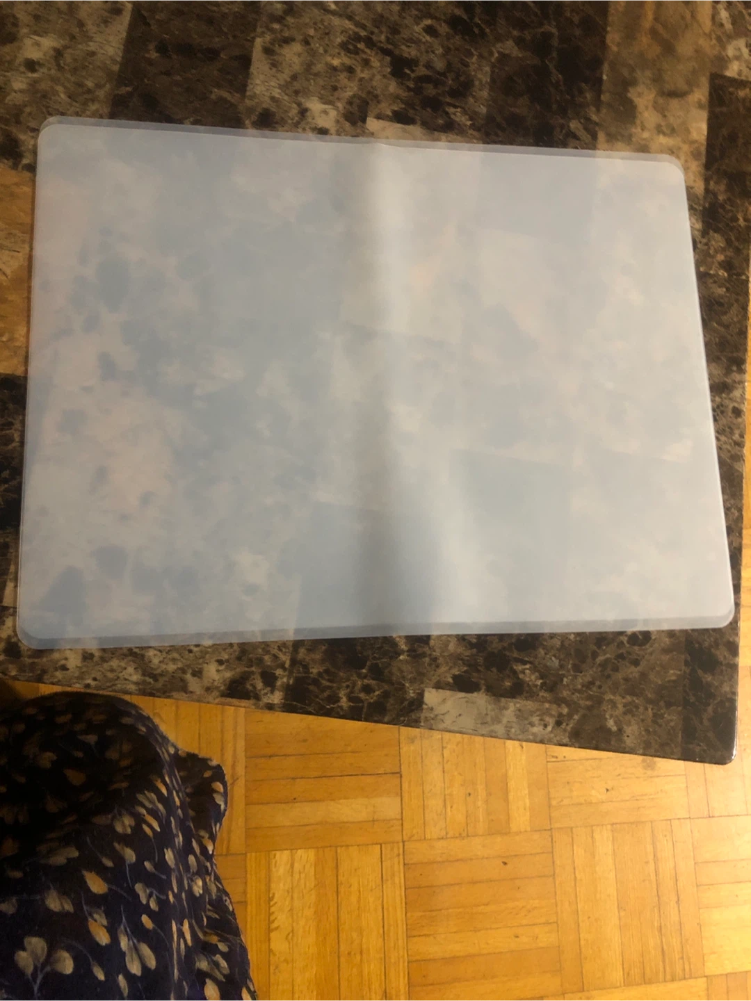2 pcs -Silicone white  Mats for Crafts-9x12 - photo 2