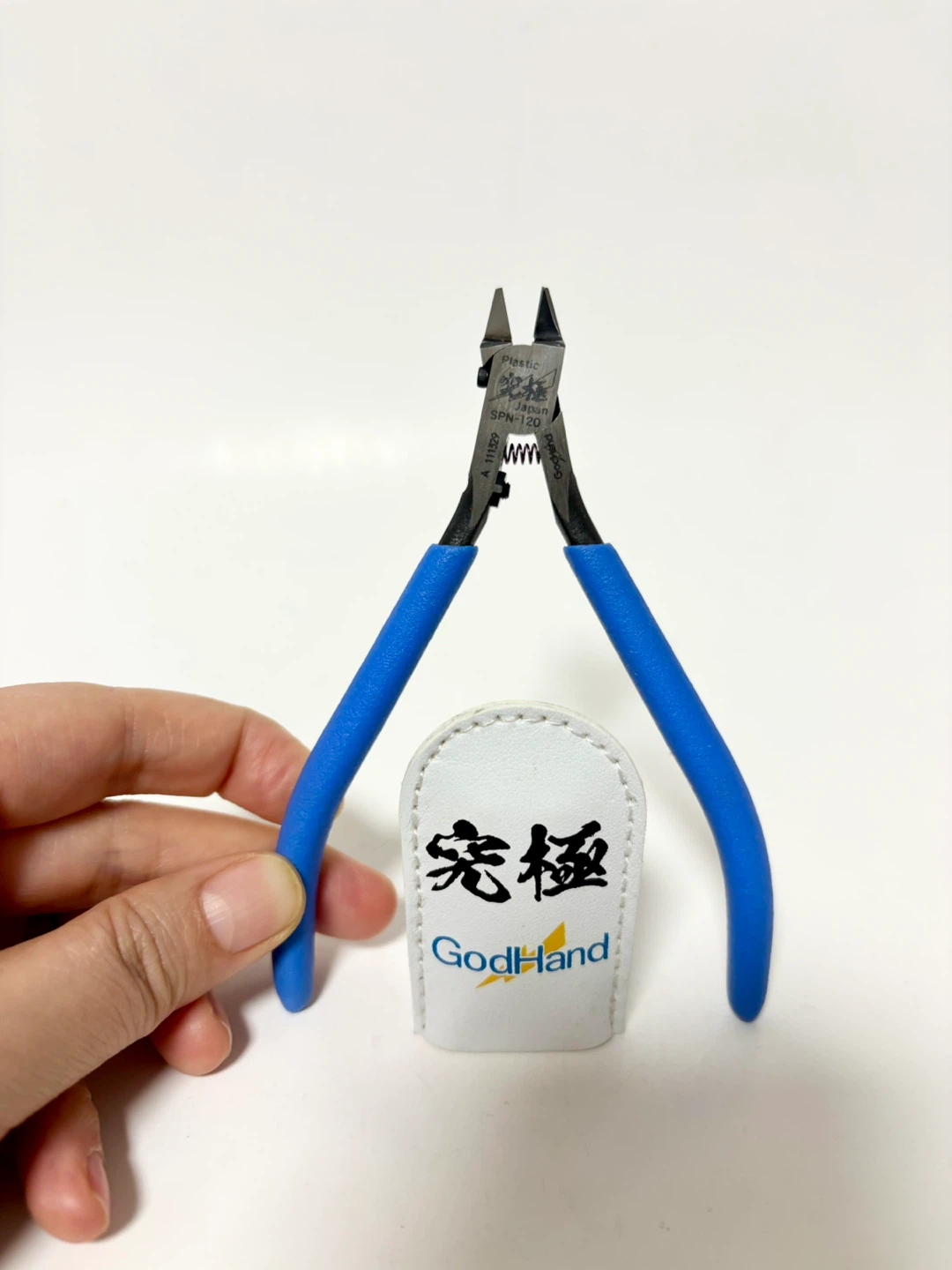 GodHand Precision Nippers SPN-120 (with Protection Cap