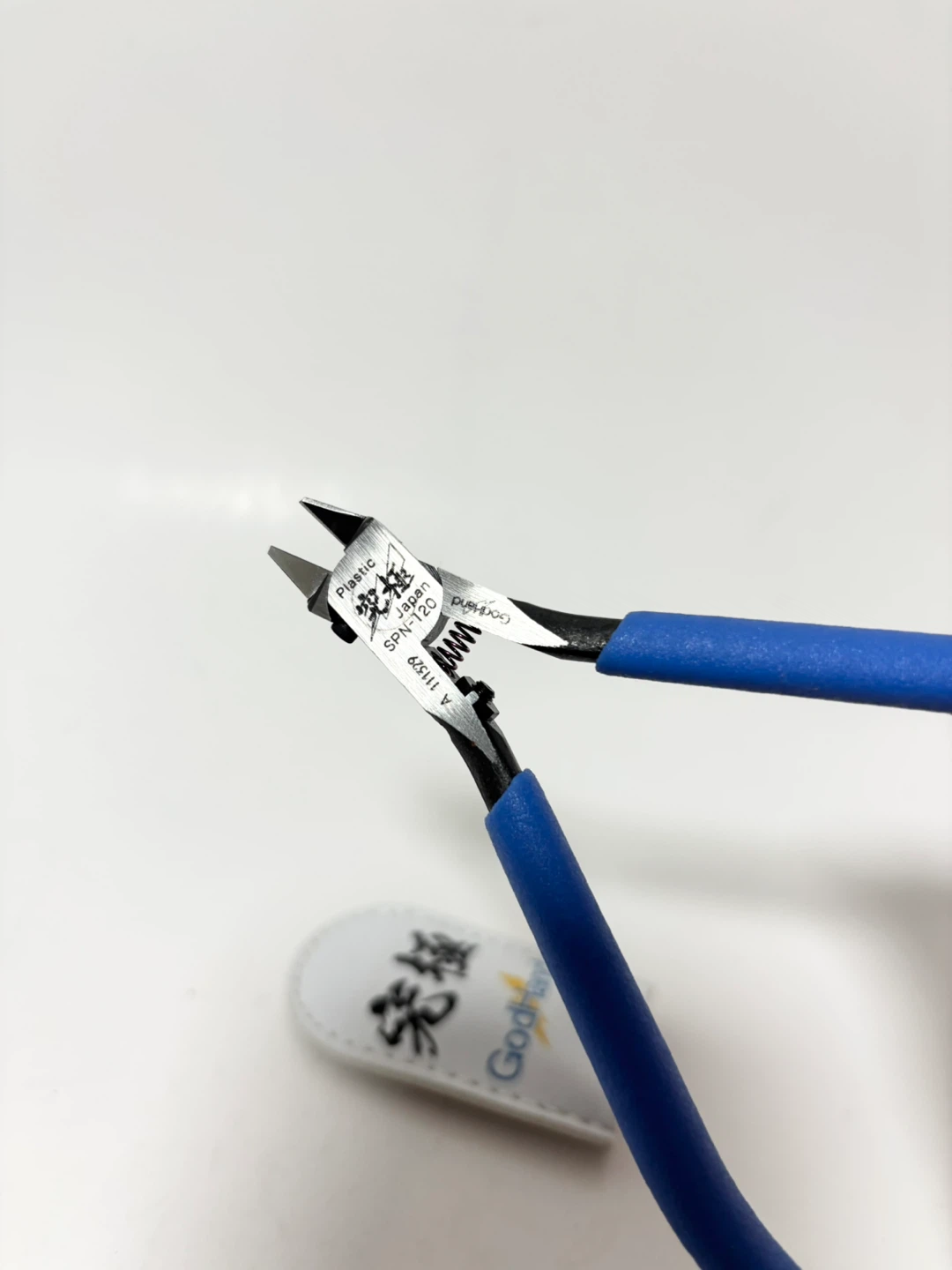 GodHand Precision Nippers SPN-120 (with Protection Cap - photo 2