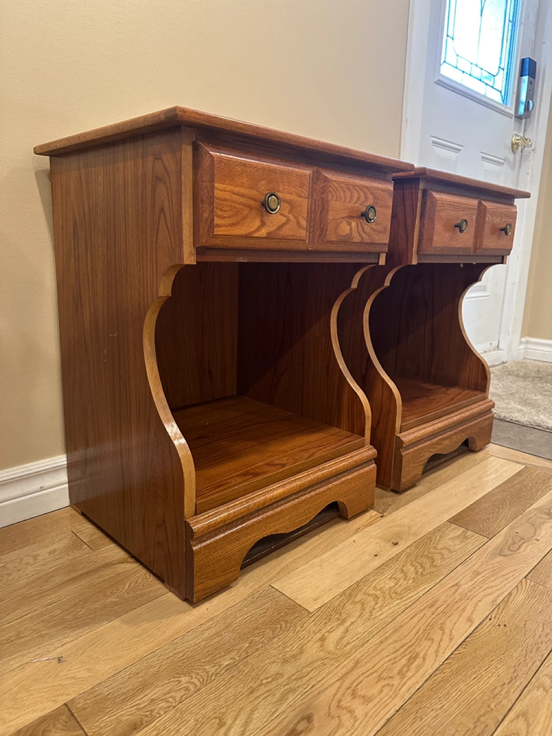 Vintage Palliser Oak Nightstands (CAN DELIVER) - photo 2
