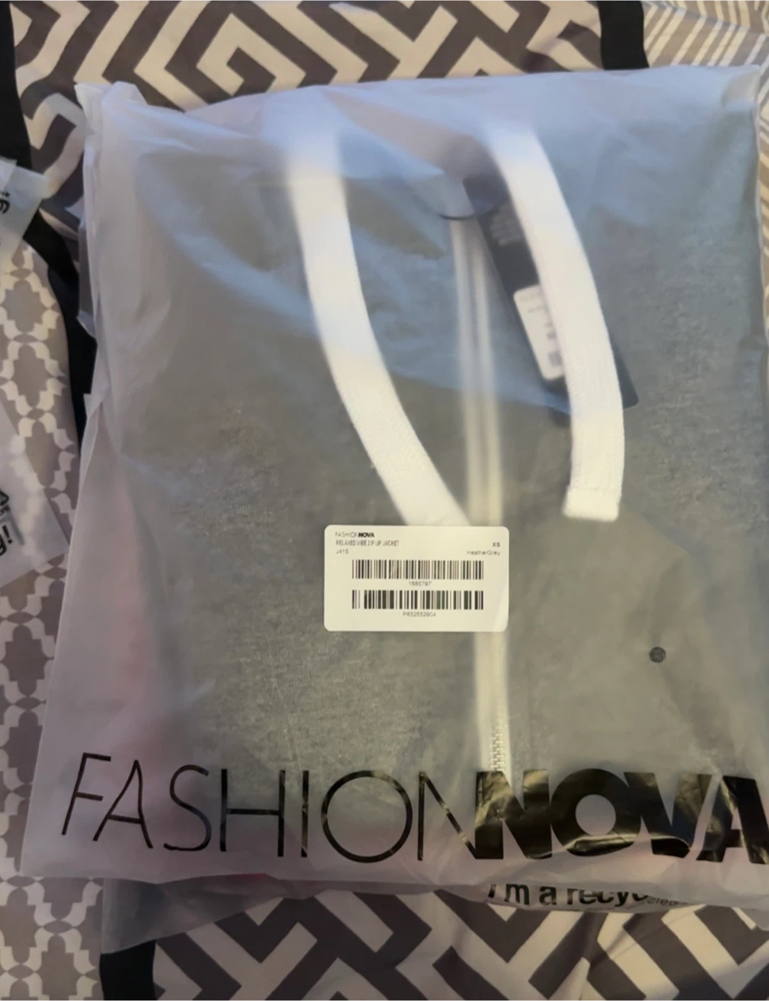 Fashion Nova Relaxed Vibe Zip Jacket - XS