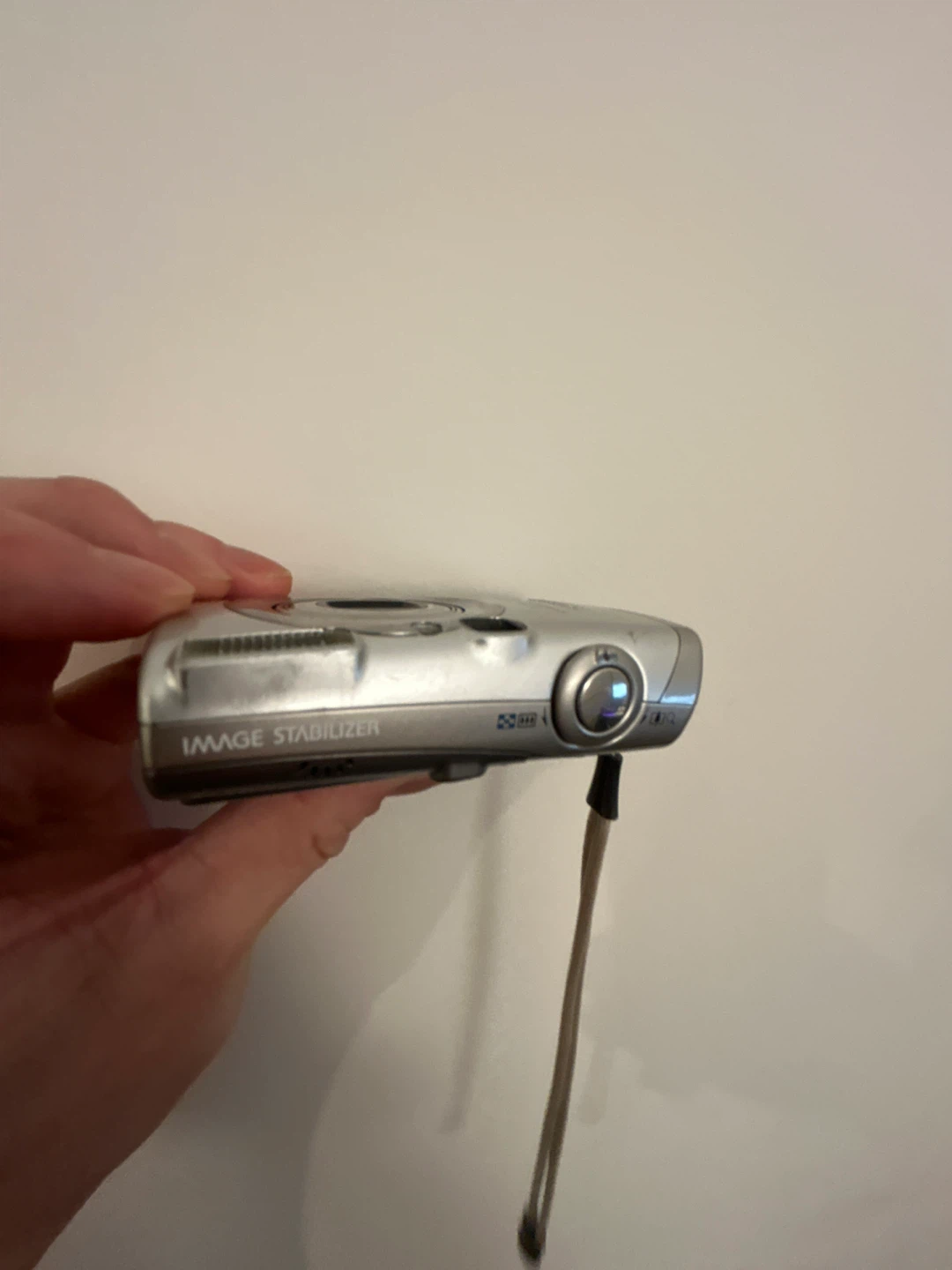 Canon PowerShot SD850 IS Digital ELPH - No charger - photo 4