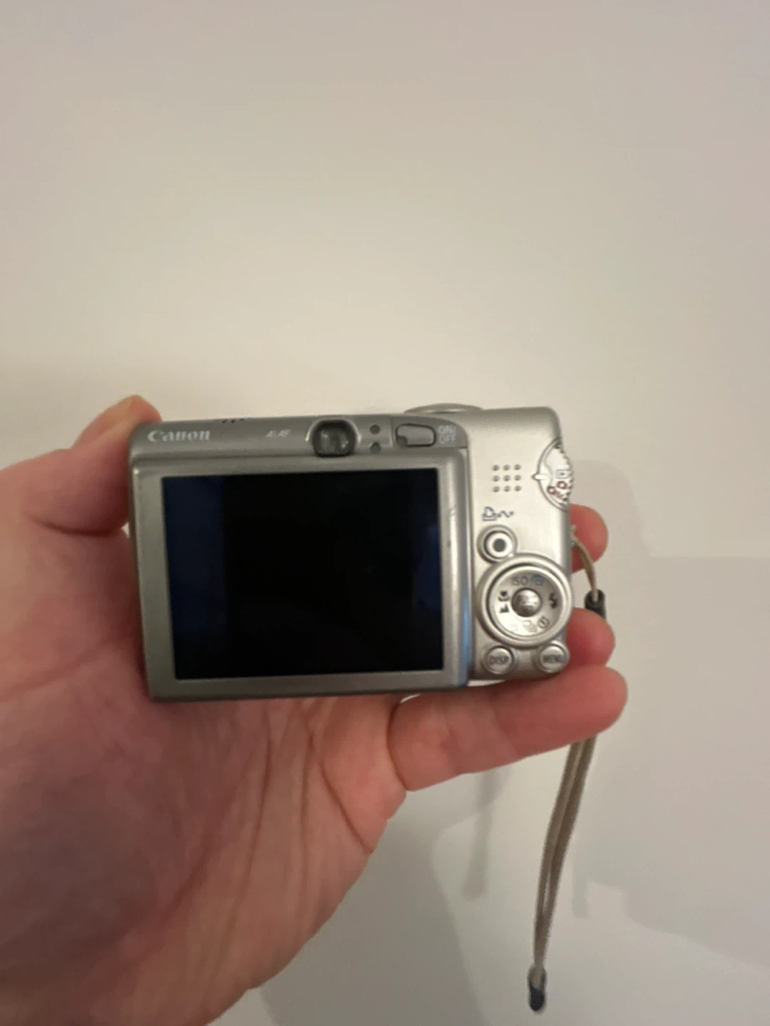 Canon PowerShot SD850 IS Digital ELPH - No charger - photo 2