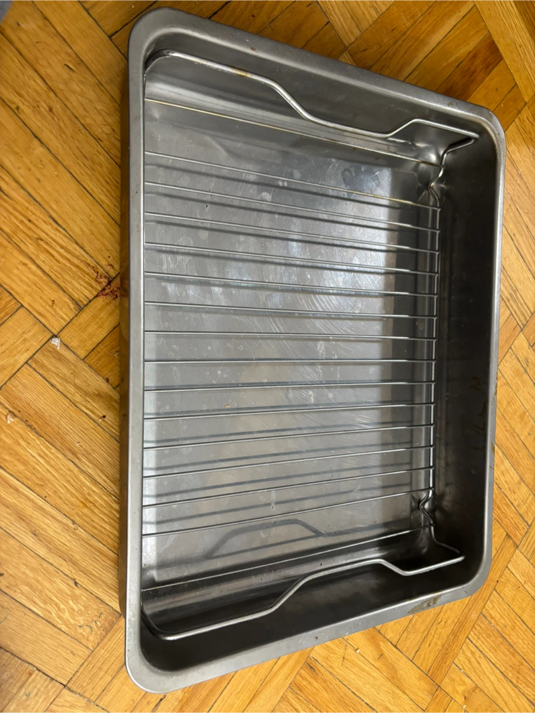 Roasting pan with grill rack , stainless steel