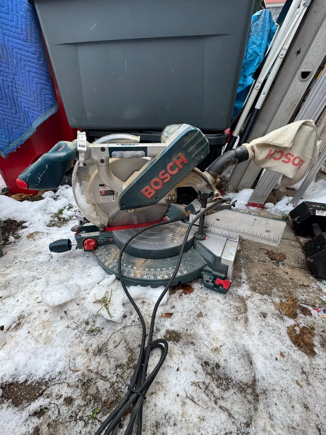 Bosch 4212L Miter Saw