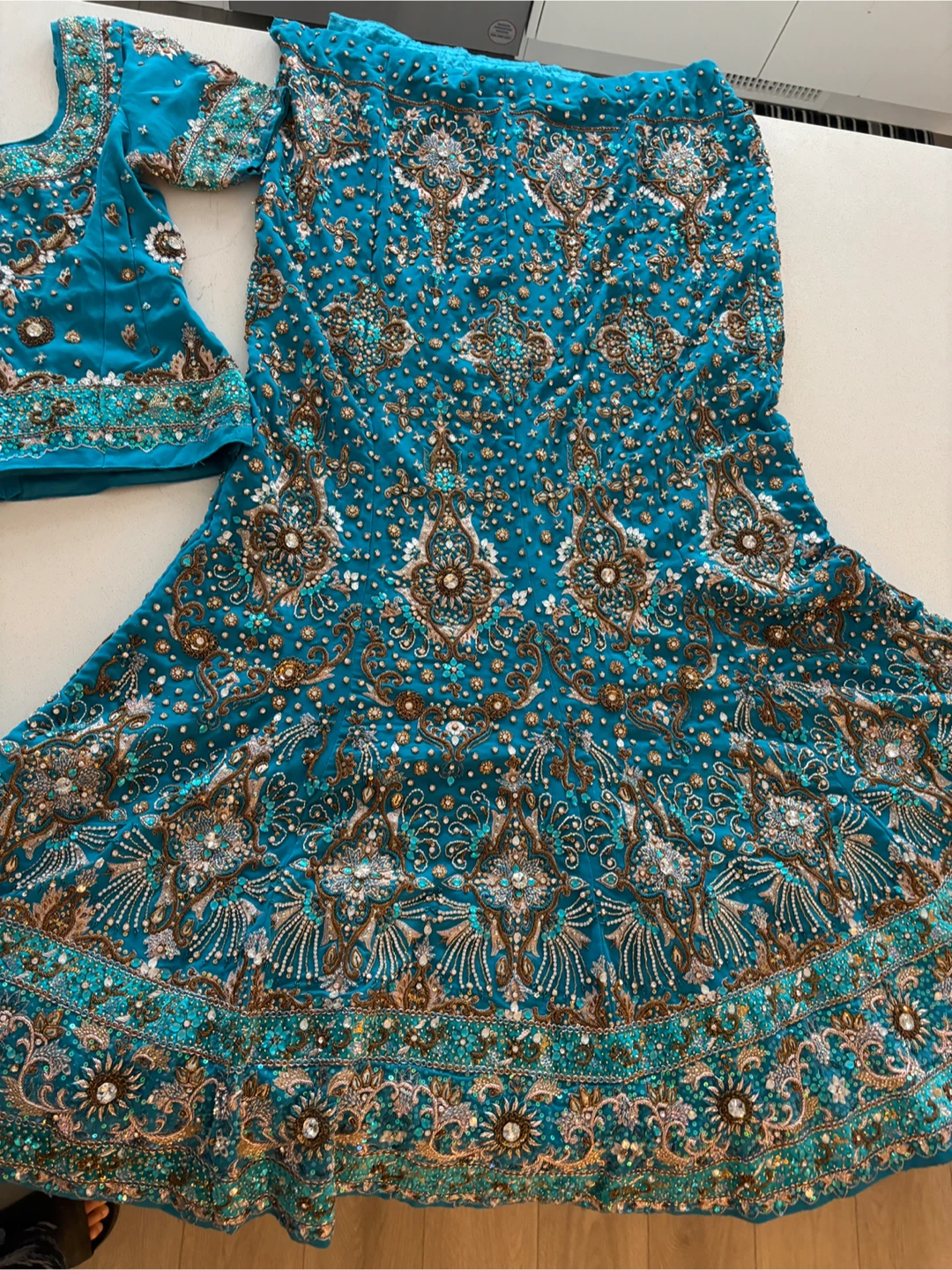 Teal Embellished Lehenga Choli Set - photo 2