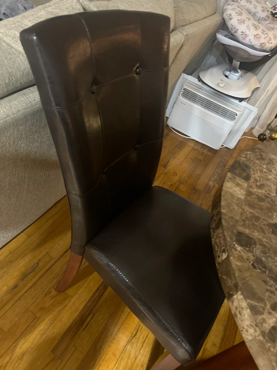 Round Dining Table with 4 Chairs - photo 3