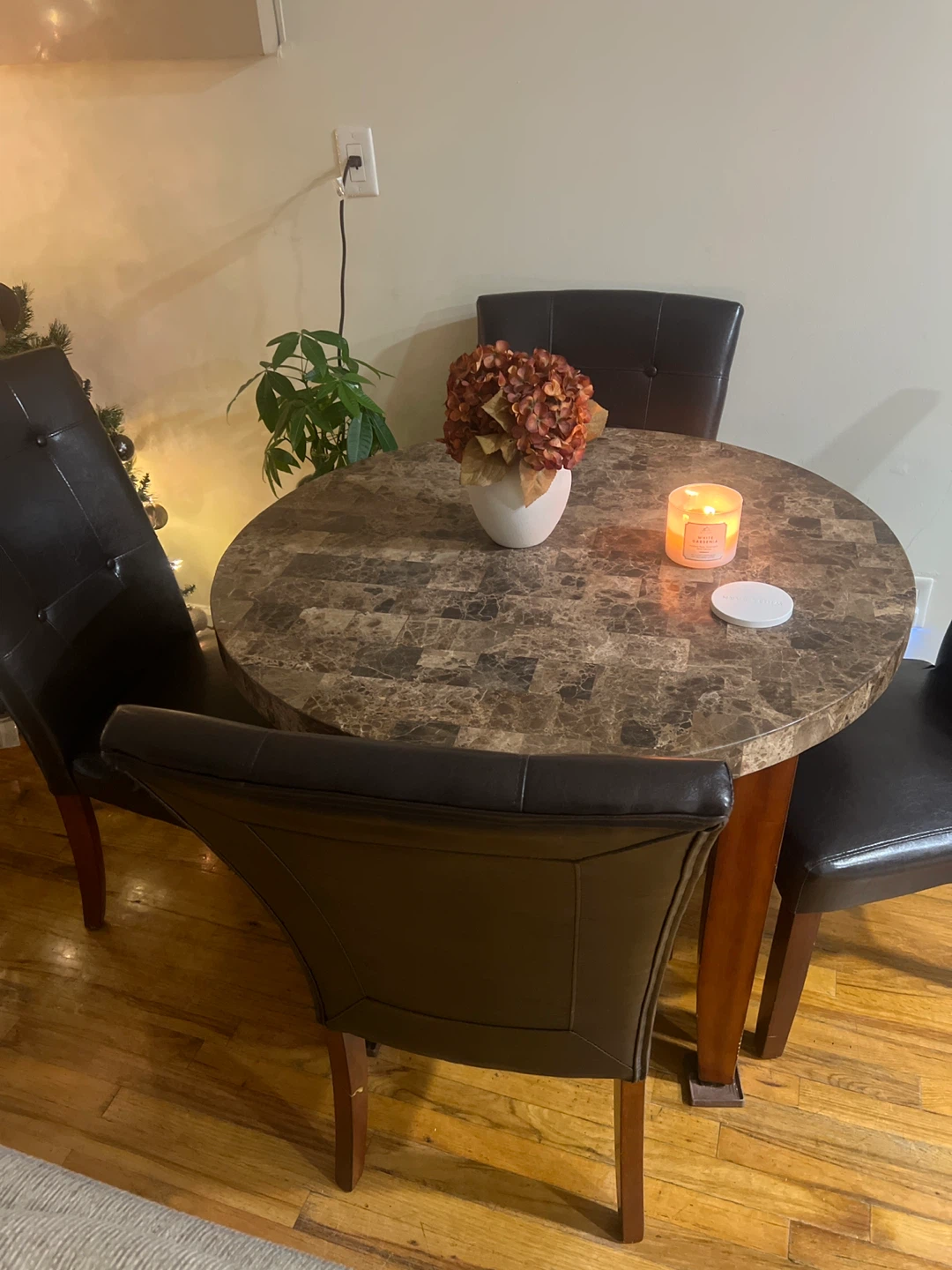 Round Dining Table with 4 Chairs - photo 4