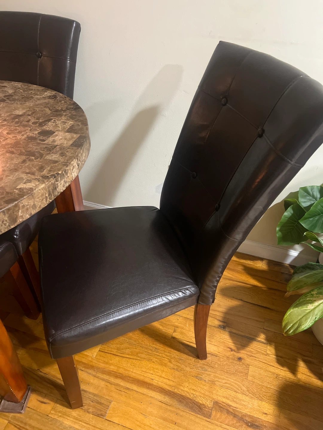 Round Dining Table with 4 Chairs - photo 2