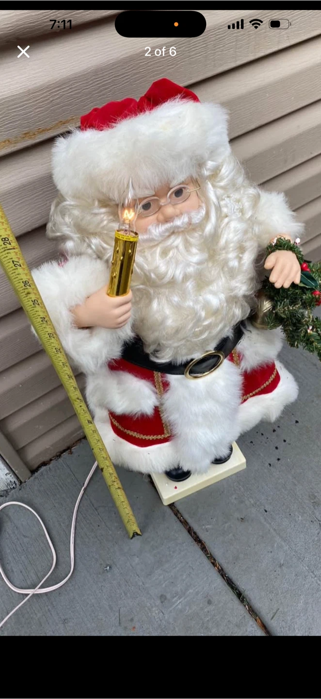 Animated Figure Santa Claus with Box - photo 3