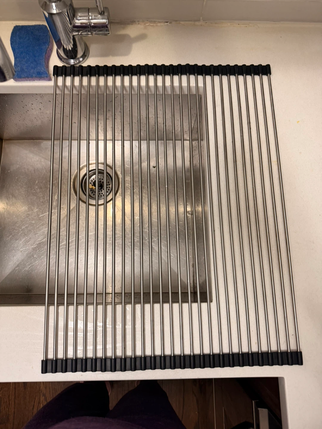 Roll-Up Dish Drying Rack